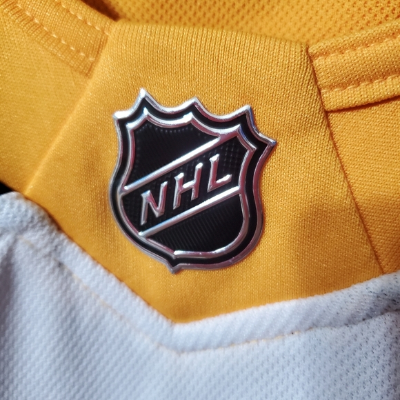 Nashville Predators Adidas Authentic Road Jersey - Picture 4 of 11